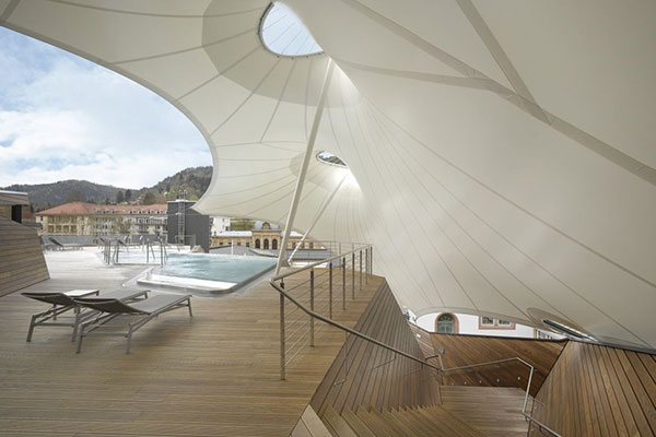 拉萨张拉膜应用